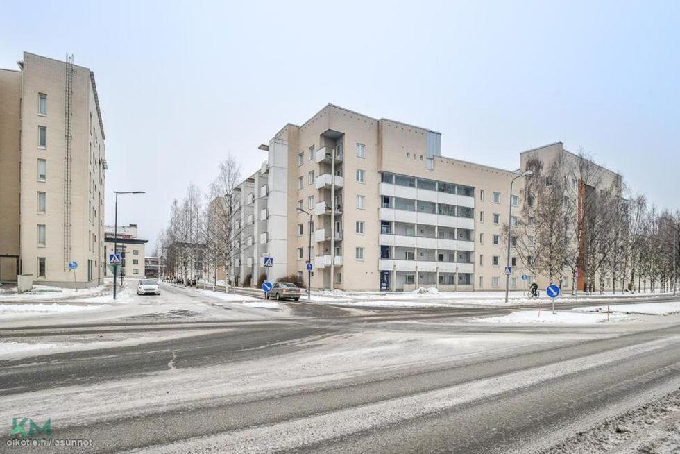 Bondo Oulu Privateroom-Yksityinenhuone-Личнаяkомната Into Centre-University-Bustrainstation,Sauna מראה חיצוני תמונה